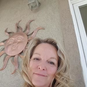 Meet your Posher, Jeanne